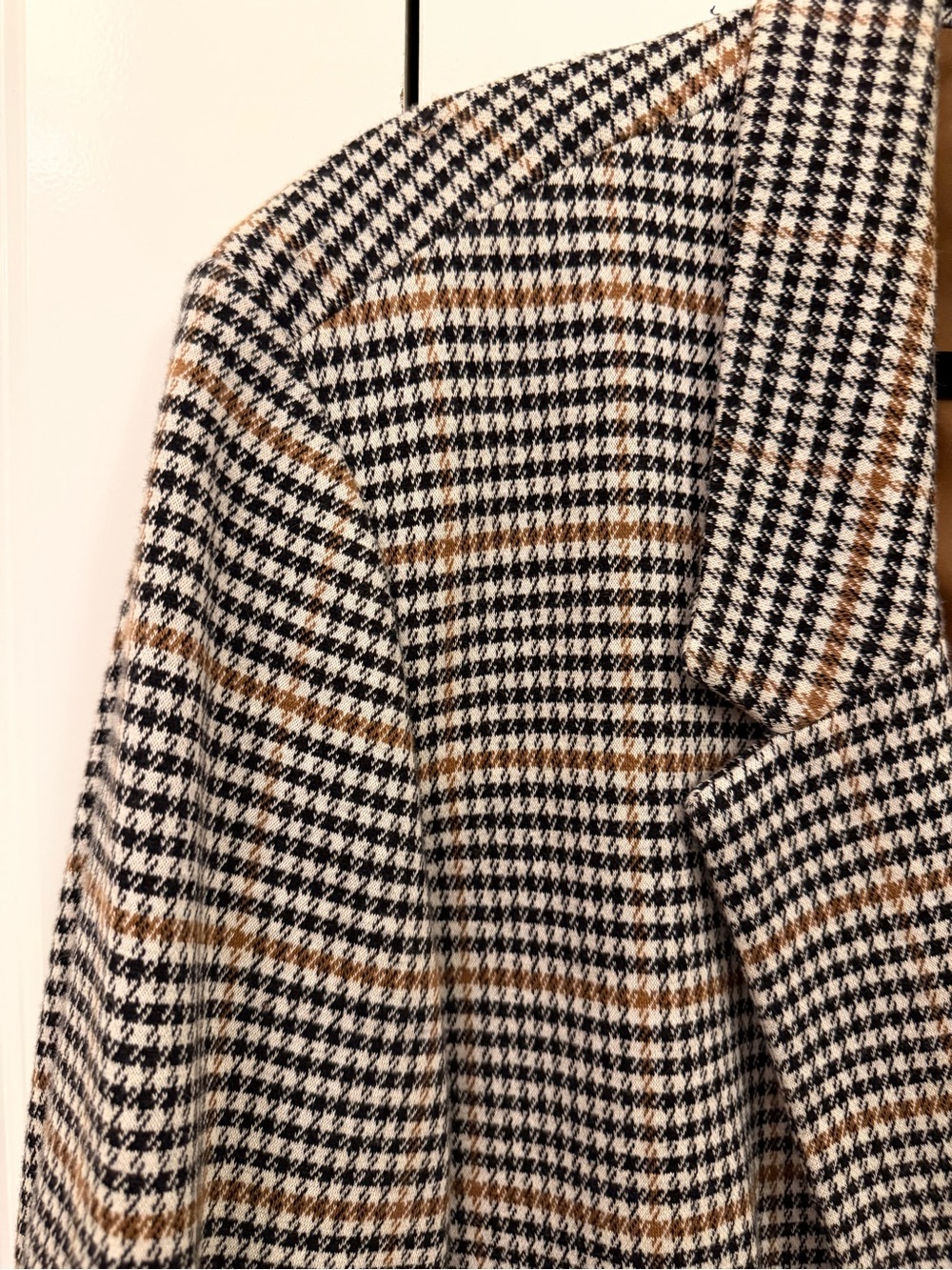 Old Navy Houndstooth Blazer - Picture 3 of 9